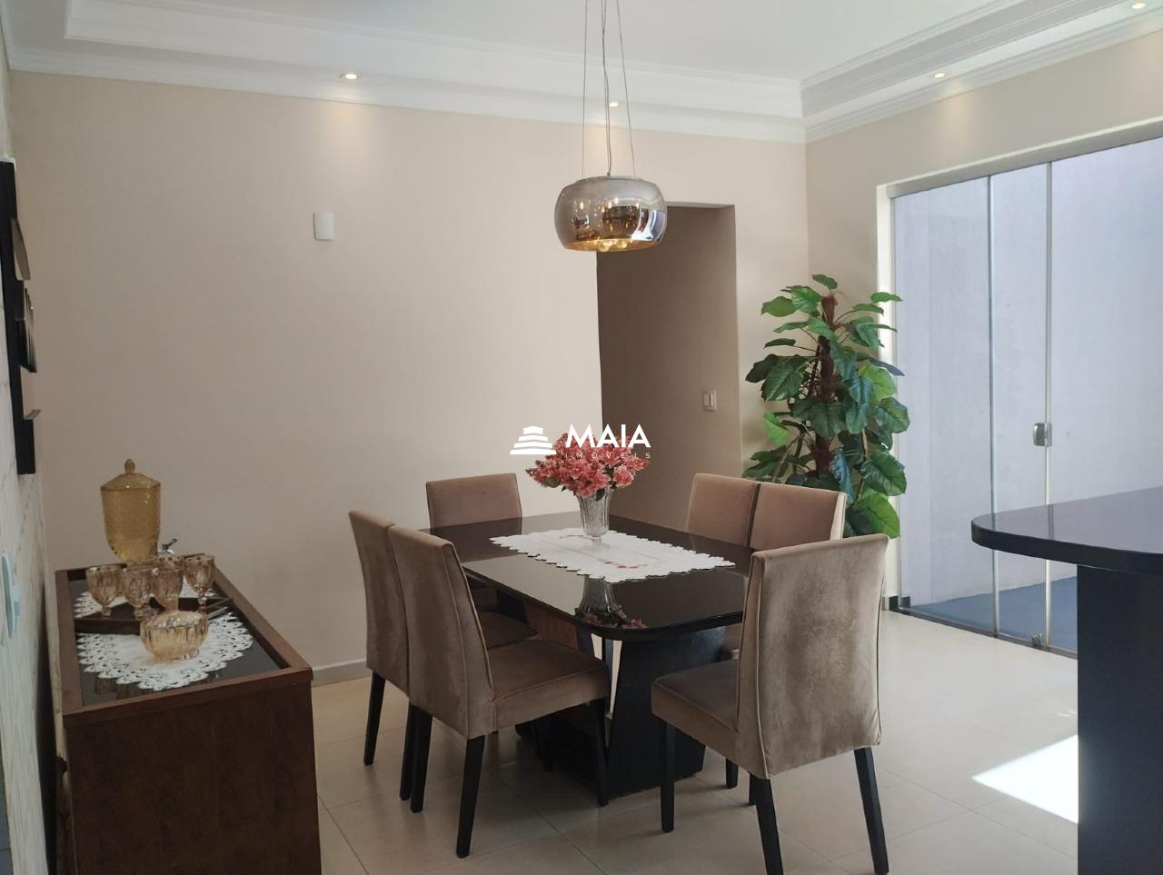 Casa à venda no Jardim do Lago: 