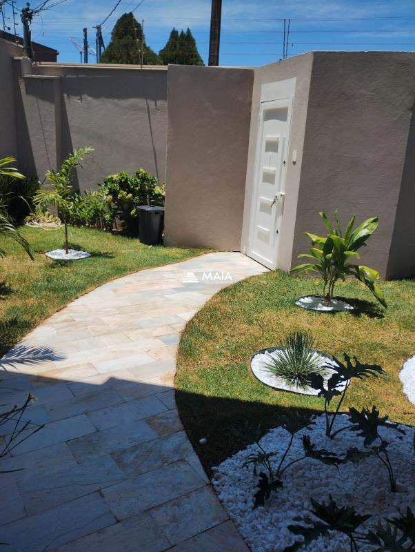 Casa à venda no Jardim do Lago: 