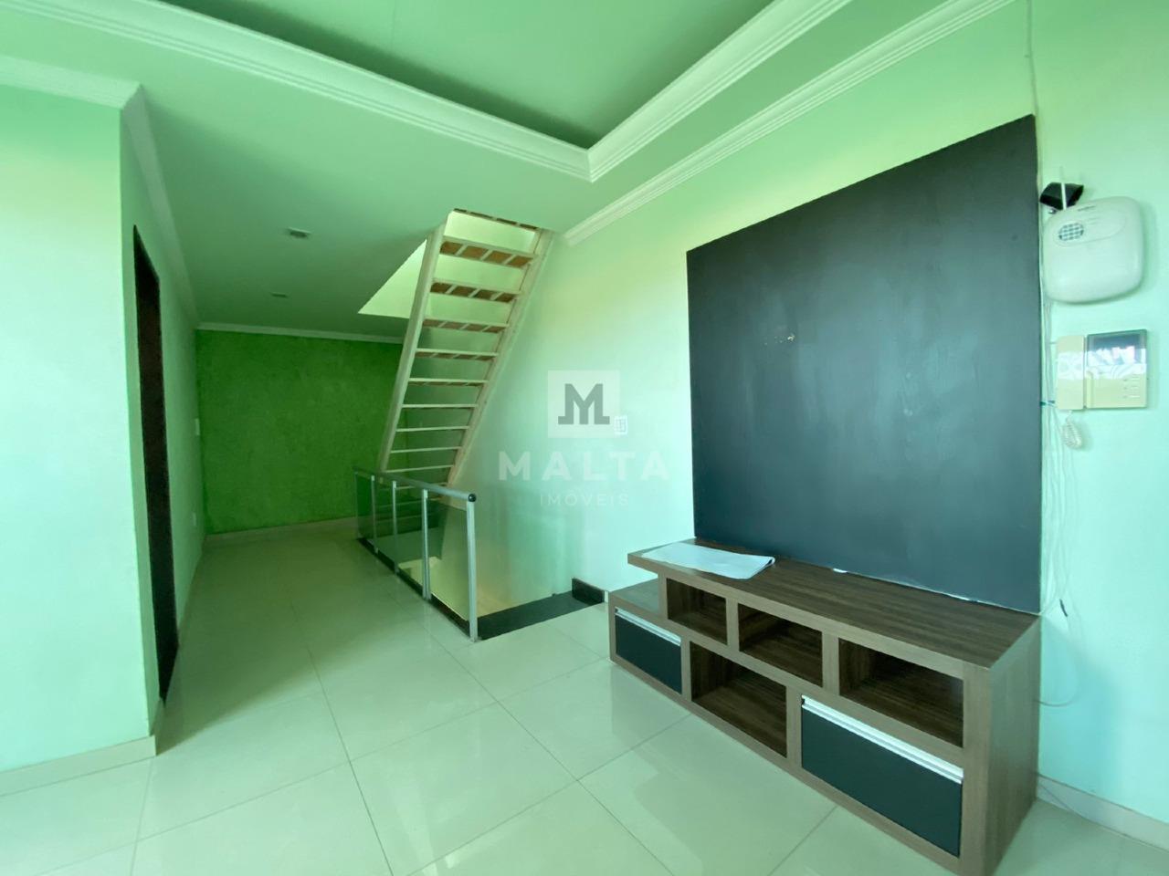 Casa à venda no bairro Marilândia de 4 quartos: Sala do segundo nível