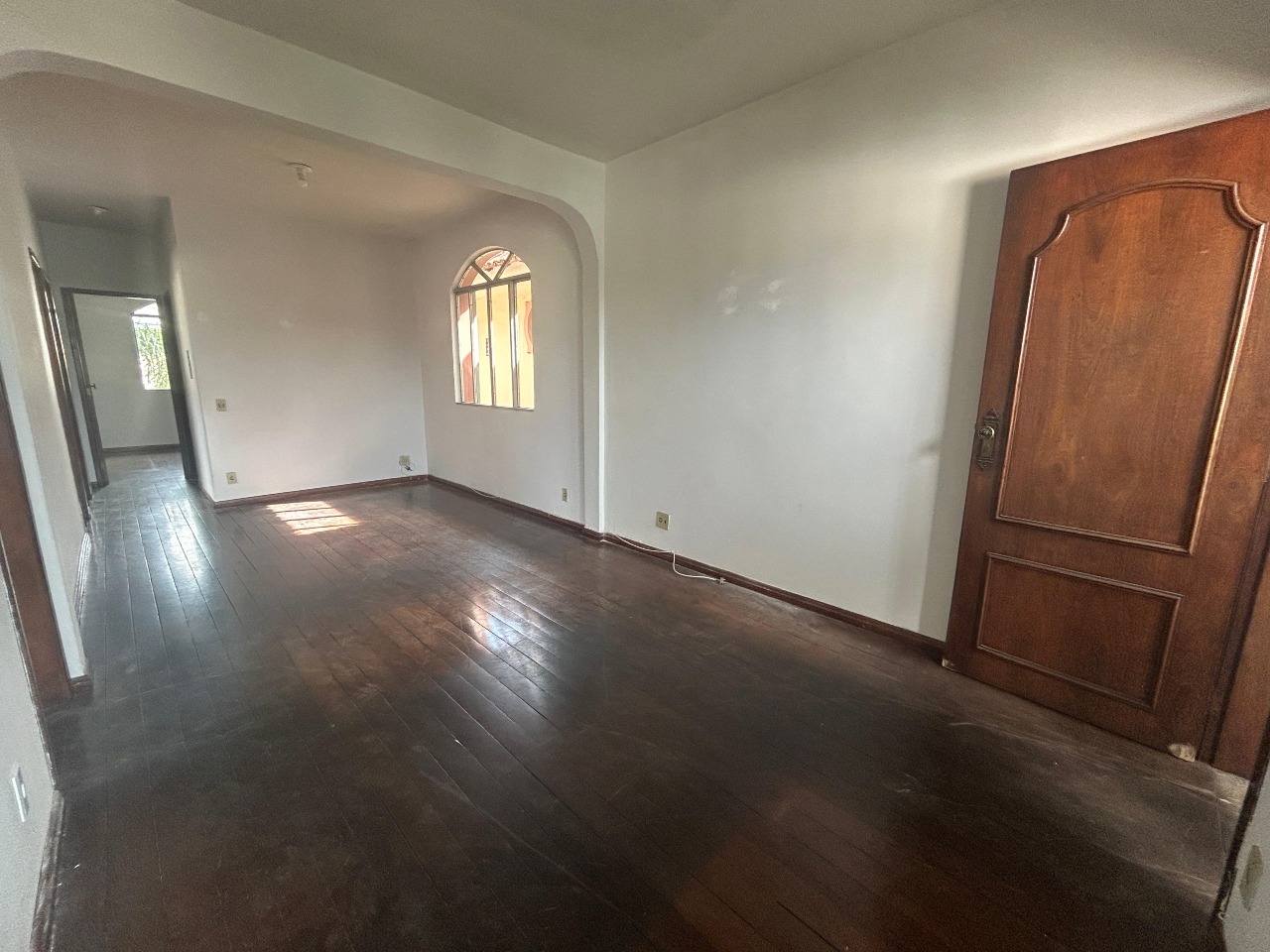 Apartamento à venda no bairro Barreiro de 3 quartos: 