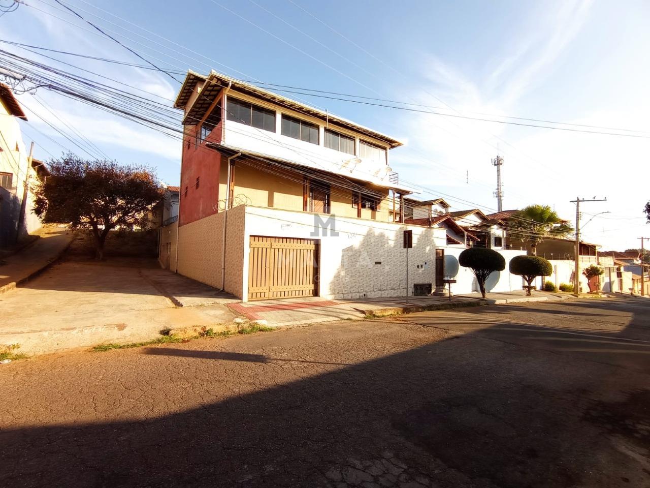 Casa para aluguel no bairro Pongelupe de 4 quartos: 