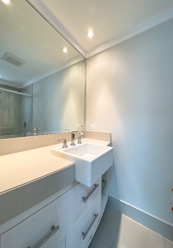 Apartamento 3 quartos à venda no La Madeson, Semi-mobiliado no Centro de Balneário Camboriú - Foto 10 de 29