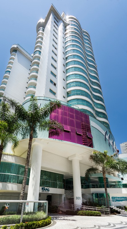 Apartamento 3 quartos à venda no La Madeson, Semi-mobiliado no Centro de Balneário Camboriú - Foto 5 de 29