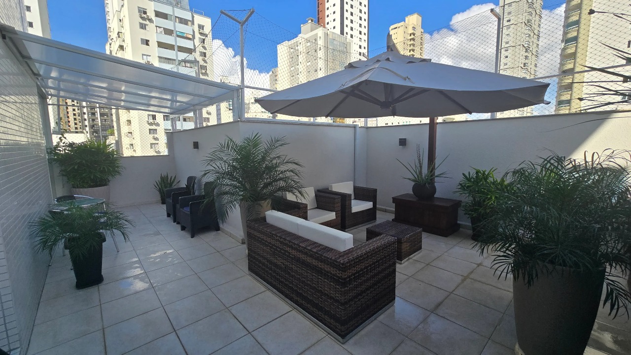 Apartamento 2 Quartos Mobiliado no Centro de Balneário Camboriú - Foto 4 de 15