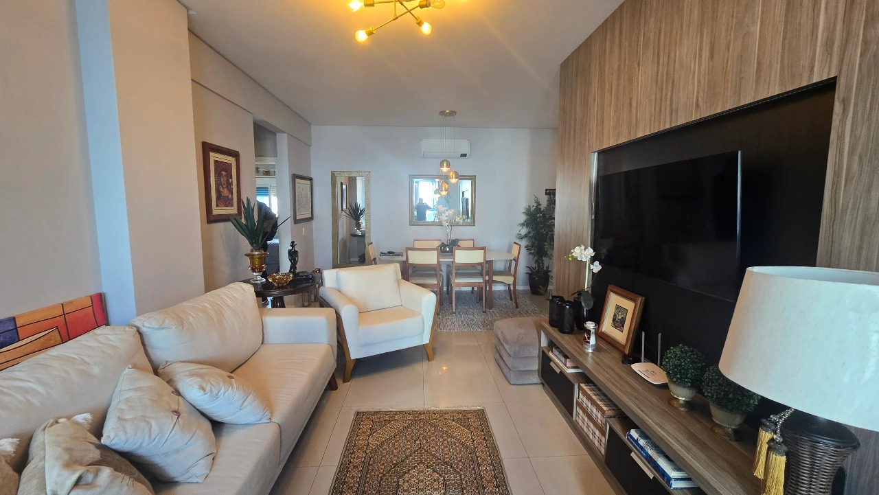 Apartamento 2 Quartos Mobiliado no Centro de Balneário Camboriú - Foto 10 de 15