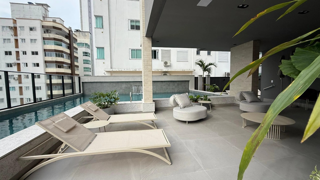 Apartamento 3 suítes com 122 m² em Balneário Camboriú (Centro)  - Foto 27 de 29