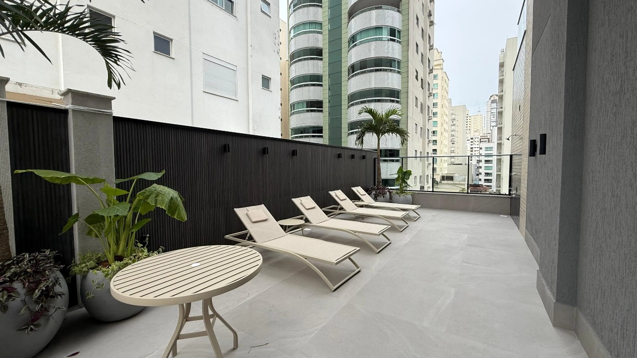 Apartamento 3 suítes com 122 m² em Balneário Camboriú (Centro)  - Foto 21 de 29