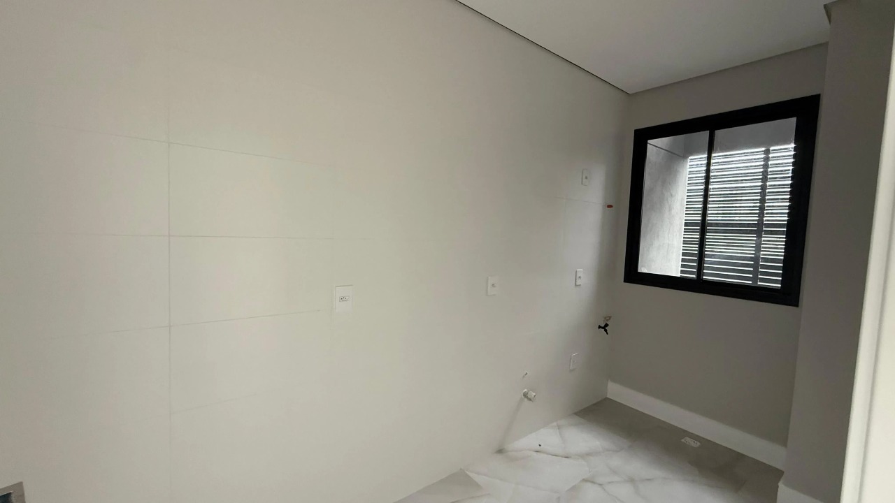 Apartamento 3 suítes com 122 m² em Balneário Camboriú (Centro)  - Foto 6 de 29