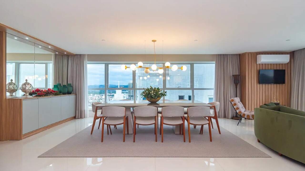 Apartamento residencial de alto padrão com 4 suítes, 5 vagas e 291,29 m² – Balneário Camboriú (Centro) - Centro, Balneário Camboriú - 291m² - 4 quartos