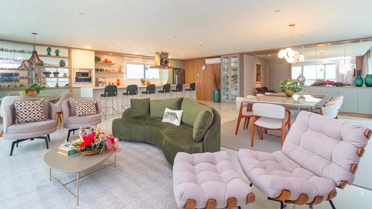 Apartamento residencial de alto padrão com 4 suítes, 5 vagas e 291,29 m² – Balneário Camboriú (Centro) - Foto 5 de 29