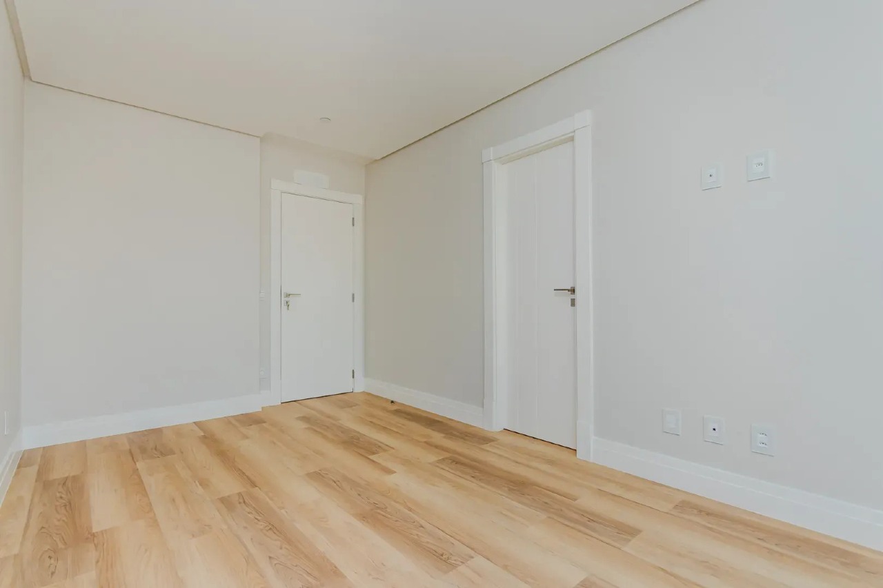 FG - One Tower Av Atlântica, 4 suítes, incluindo 1 master com hidromassagem - Foto 17 de 26