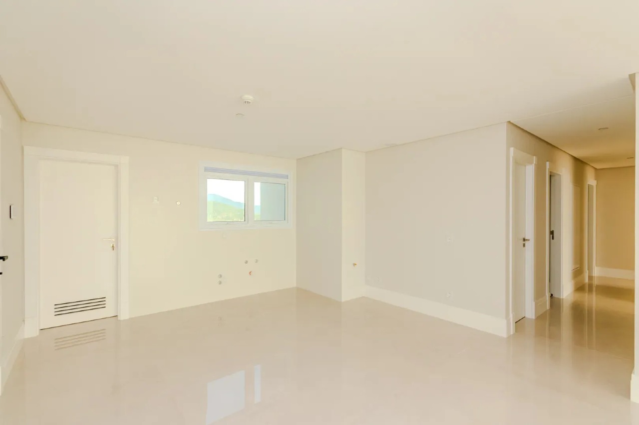 FG - One Tower Av Atlântica, 4 suítes, incluindo 1 master com hidromassagem - Foto 24 de 26