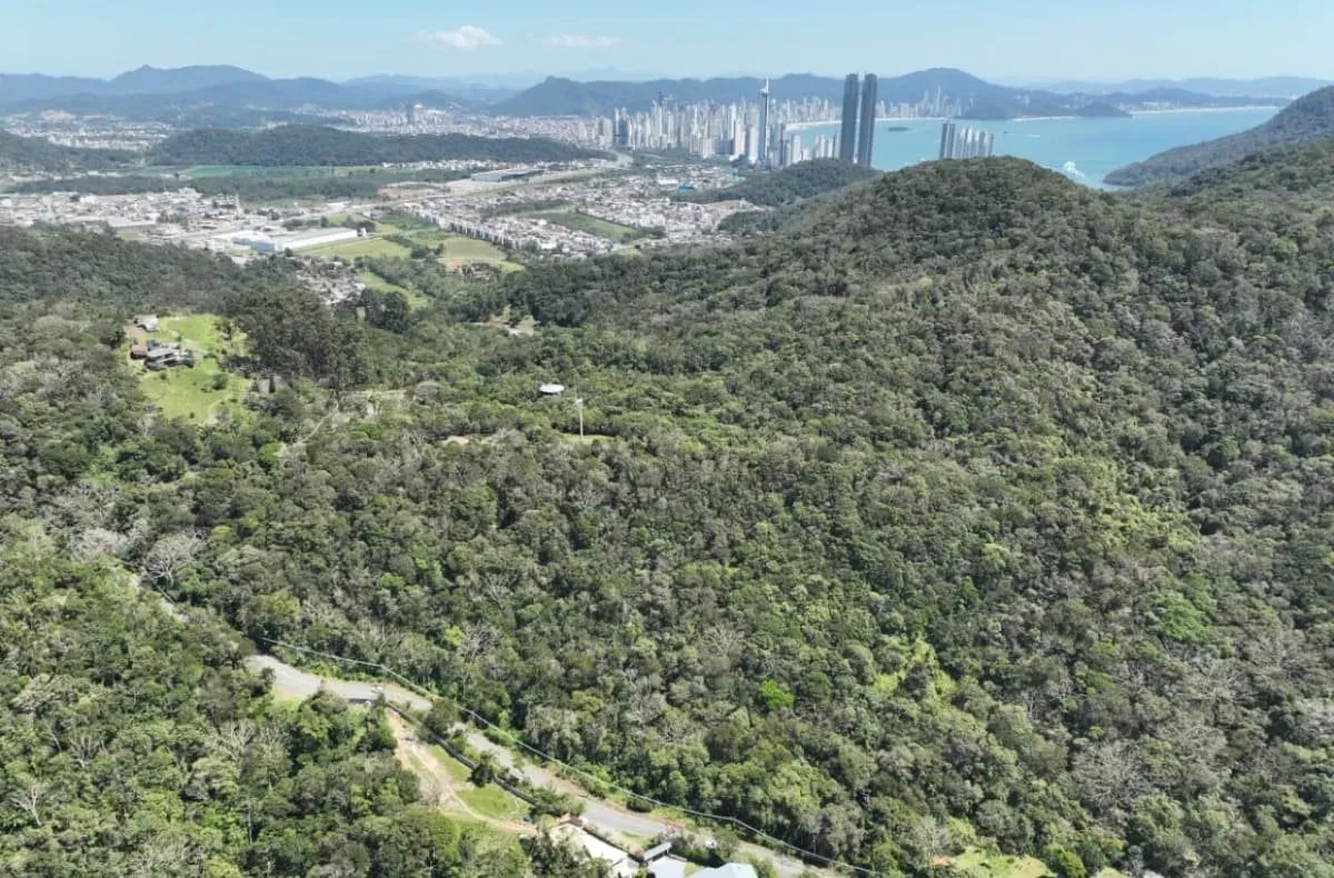 Lote de terreno - Praia do Estaleiro