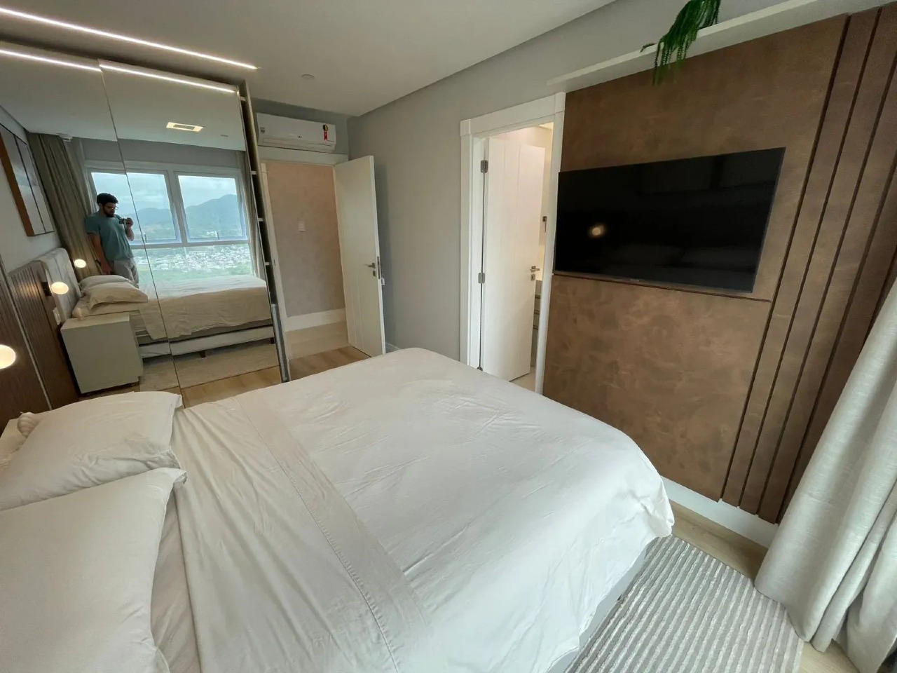 Apartamento de 196,13 m² no Centro de Balneário Camboriú — 4 suítes, 3 vagas, vista mar - Foto 30 de 30