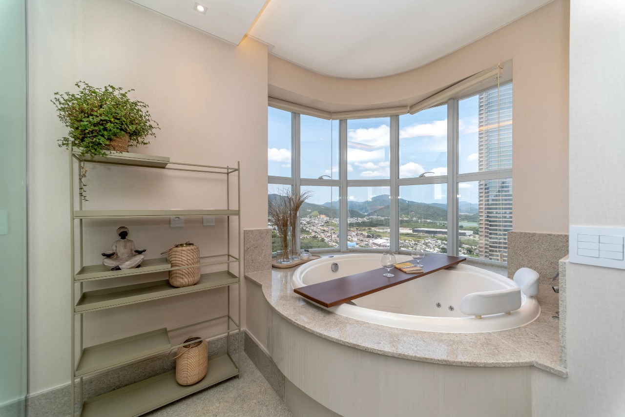 Apartamento residencial com 4 suítes, 4 vagas e vista mar | Balneário Camboriú – Centro - Foto 12 de 30