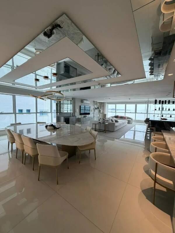 Apartamento Residencial de Alto Padrão com 6 Quartos em Balneário Camboriú  - Centro, Balneário Camboriú - 347m² - 6 quartos