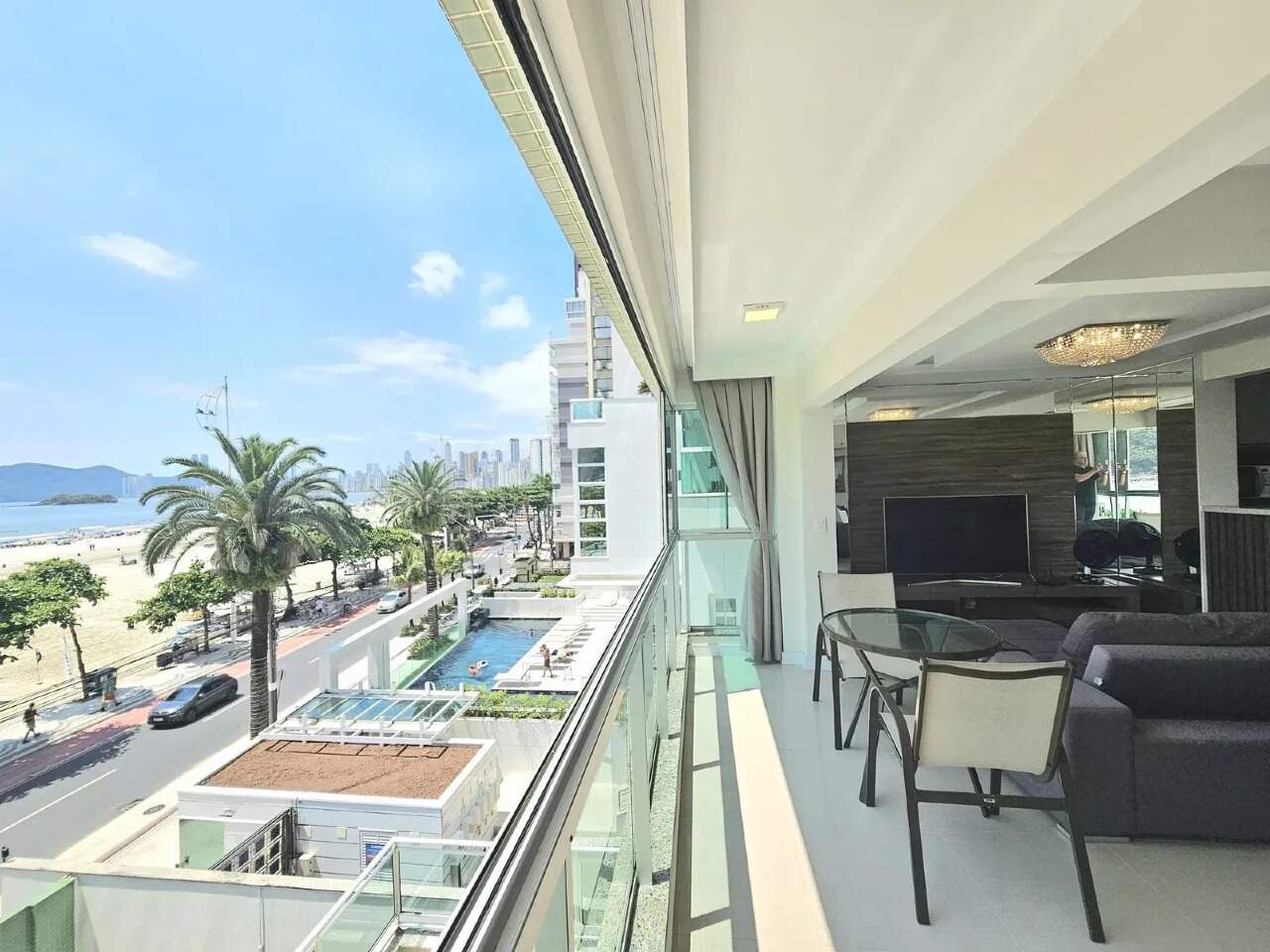 Apartamento 3 Quartos à venda no Edifício Albany Mobiliado no Centro de Balneário Camboriú - Centro, Balneário Camboriú - 171m² - 3 quartos