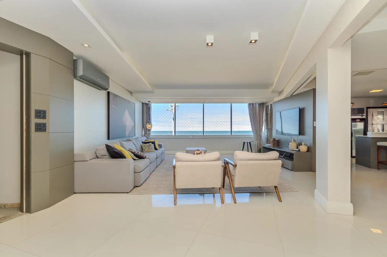 Apartamento 3 suítes mobiliado de 200 m² no Centro, Balneário Camboriú  - Foto 14 de 30