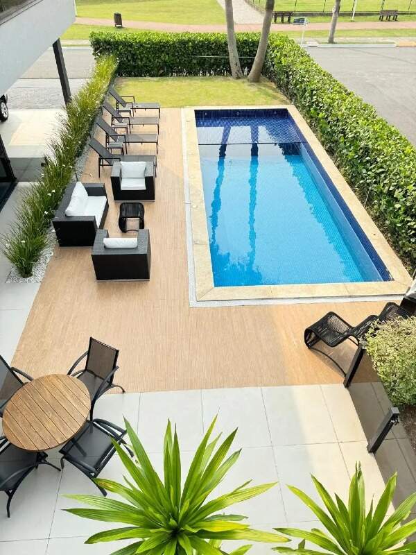 Casa em Condomínio em Santa Regina, Camboriú - 4 suítes, 676 m² internos - Santa Regina, Camboriú - 676m² - 4 quartos