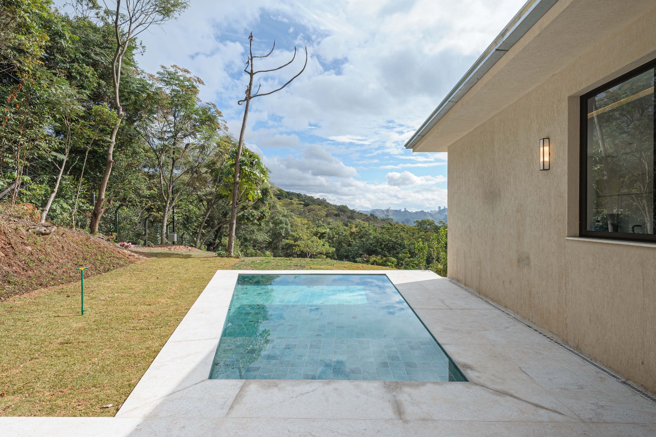 Casa em condomínio com 4 Quartos, Quintas do Sol, Nova Lima – R