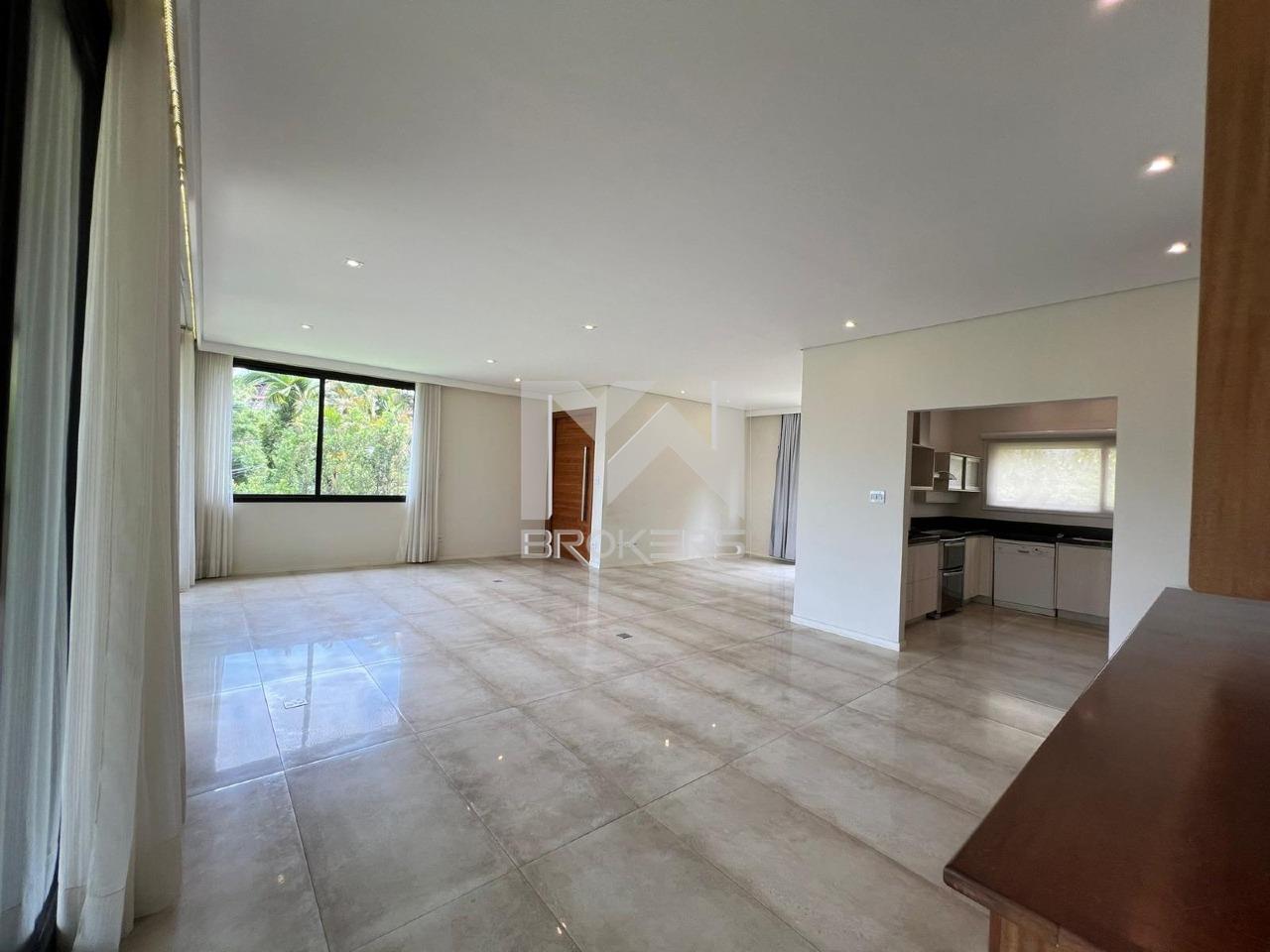 Casa em Condomínio para aluguel no Condomínio Marambaia: salas