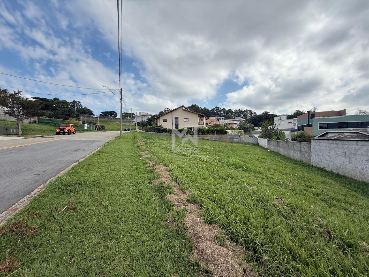 Terreno à venda no Condomínio Villagio Paradiso: terreno