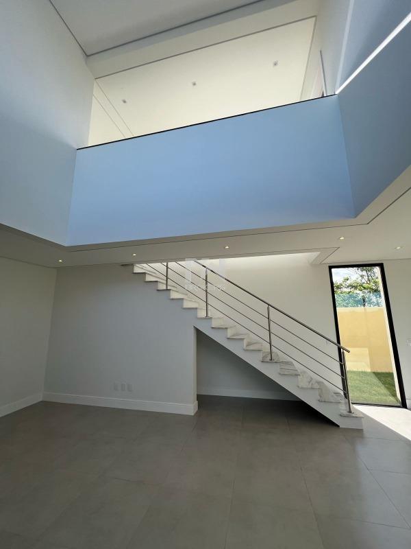 Casa para aluguel no Santa Cândida: sala