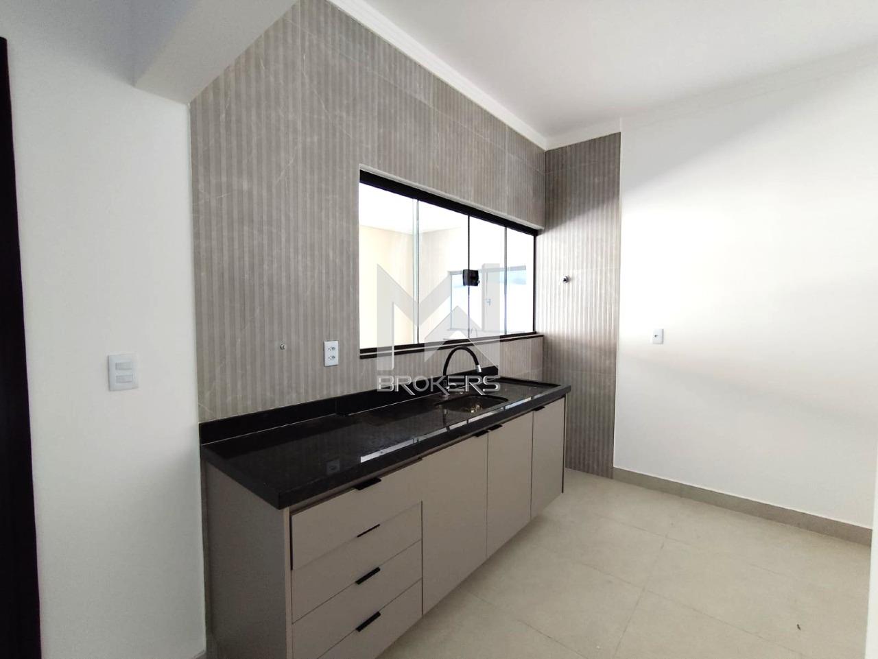 Casa à venda no Pinheirinho: 