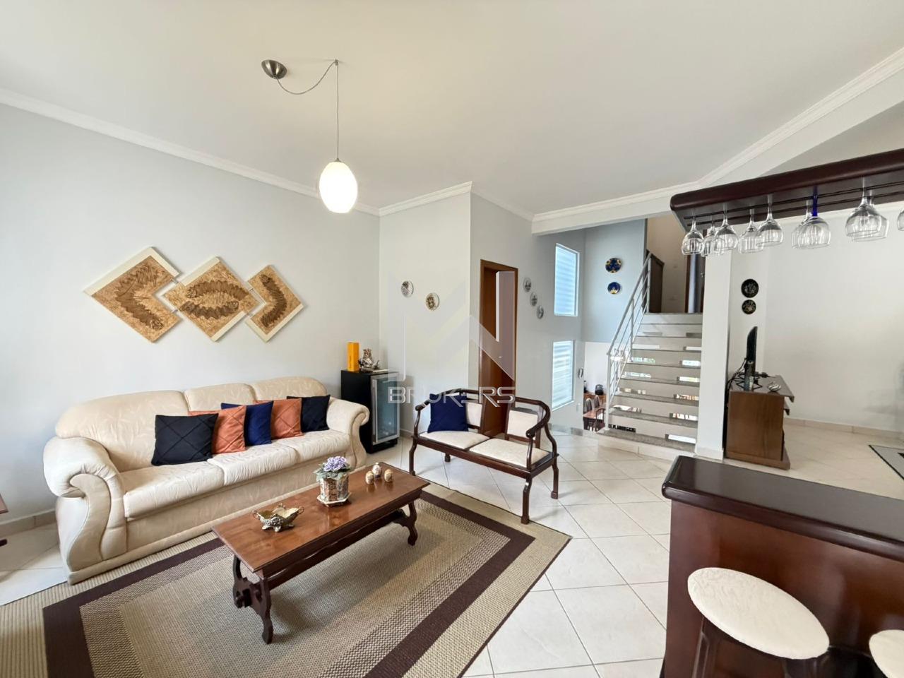 Casa em Condomínio à venda no Bosque: sala de estar