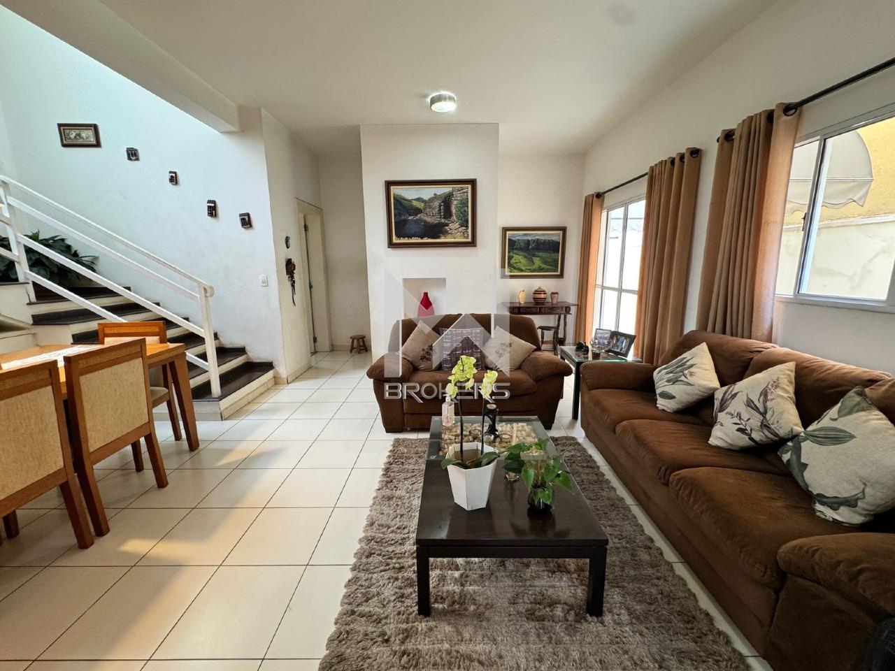 Casa em Condomínio à venda no Santa Claudina: 