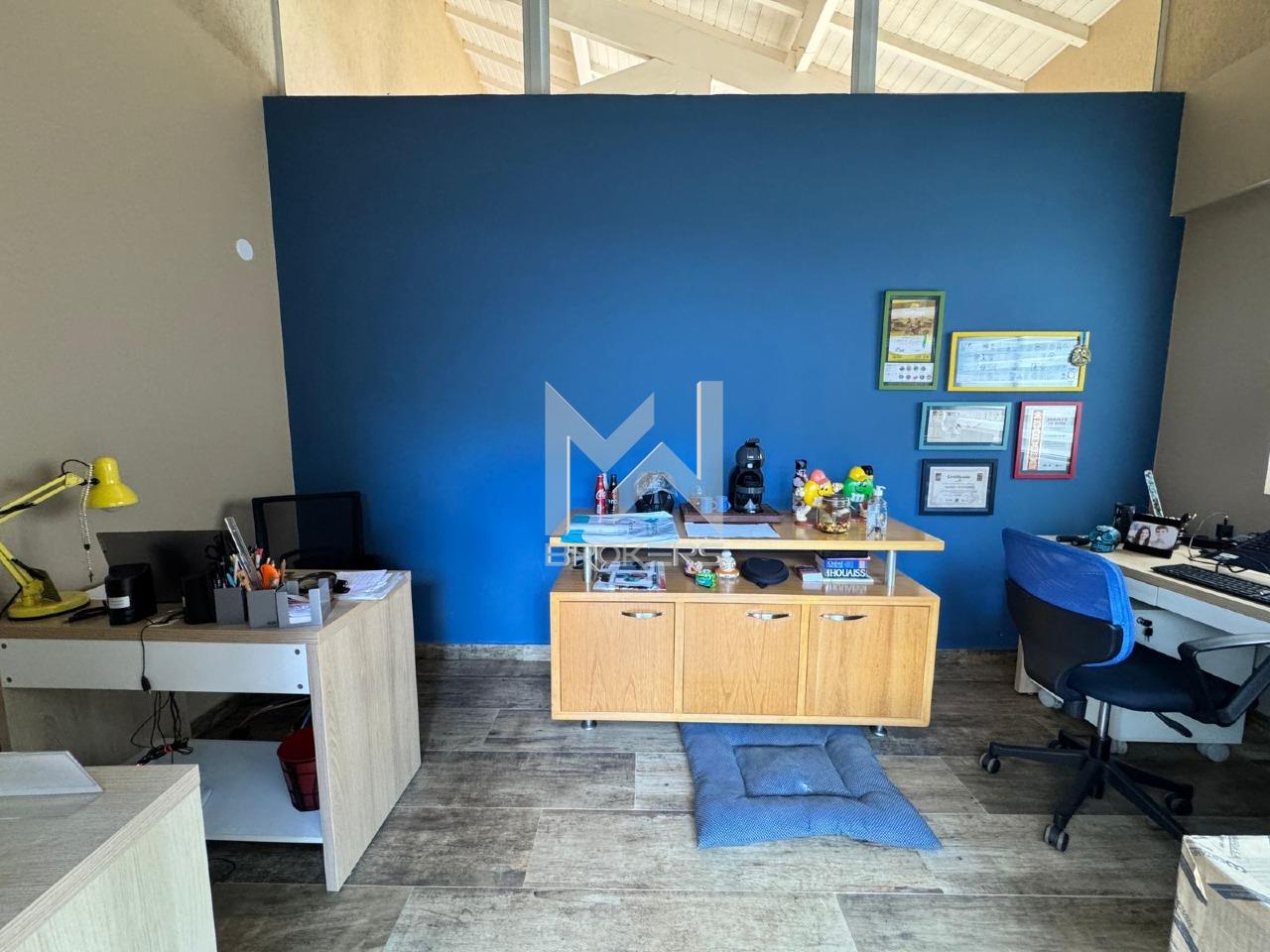 Casa em Condomínio à venda no Condomínio São Joaquim: escritório