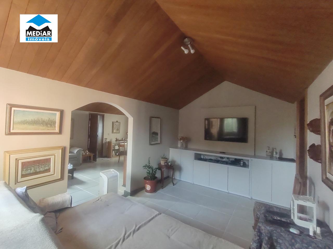 Casa, 3 quartos, 191 m² - Foto 3