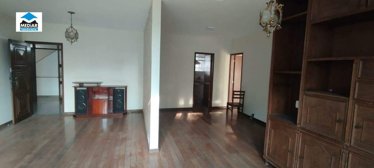 Apartamento, 4 quartos, 190 m² - Foto 1