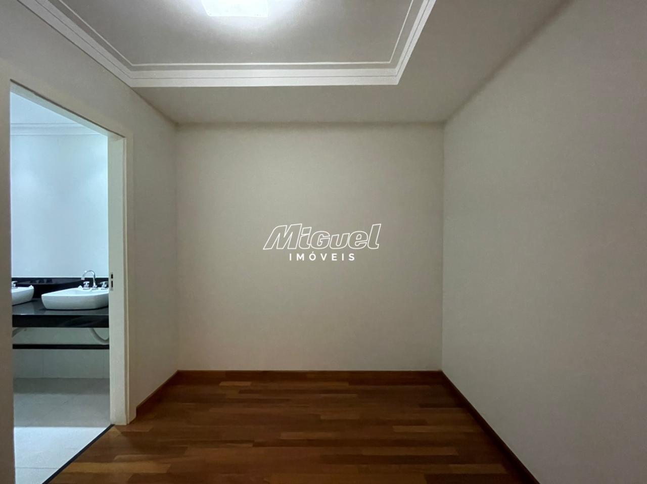 Casa em Condomínio à venda no Reserva do Engenho: 