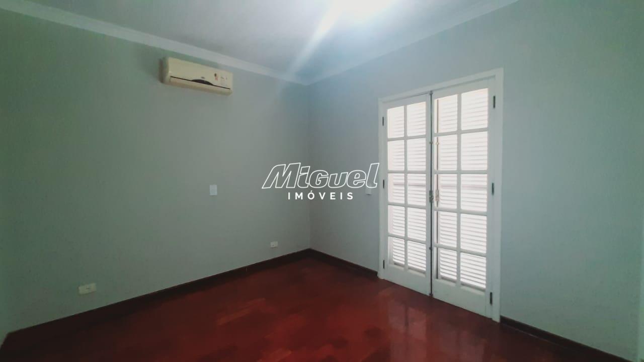 Casa em Condomínio para aluguel no Piracicamirim: 