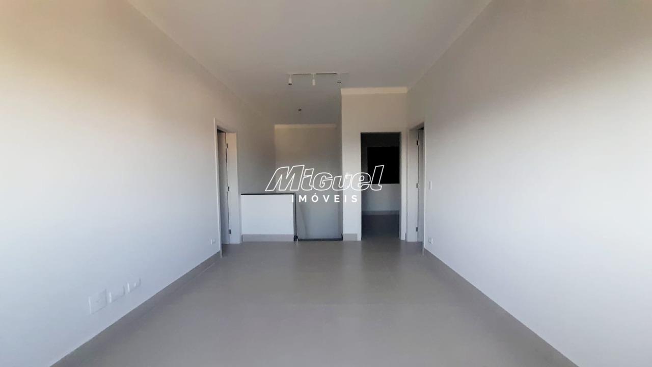 Casa em Condomínio à venda no Santa Rosa: 