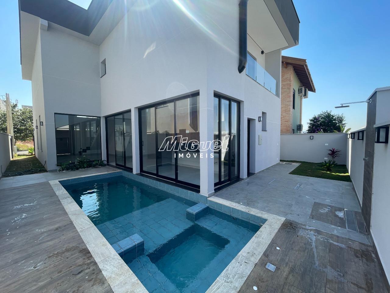 Casa em Condomínio à venda no Santa Rosa: 