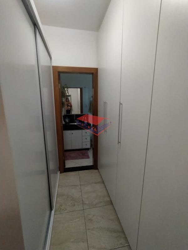 Apartamento, 3 quartos, 246 m² - Foto 8