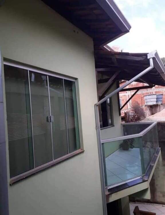 Casa, 3 quartos, 194 m² - Foto 1