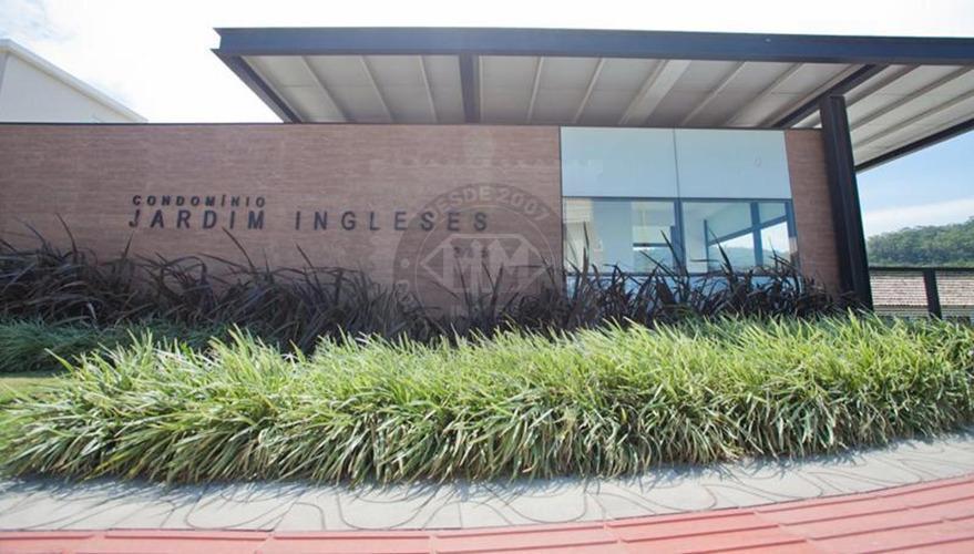 Terreno à venda no Ingleses do Rio Vermelho: Fachada