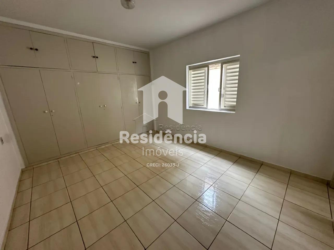 Casa para aluguel no Chácara São Domingos (Jardim São Domingos): 