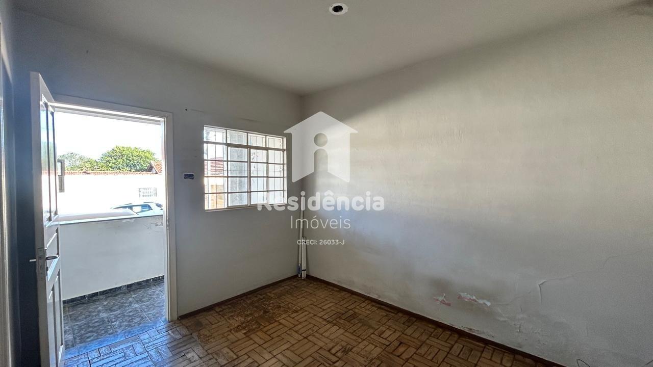 Casa à venda no Centro: 