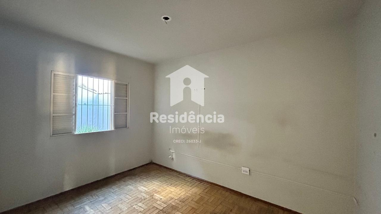 Casa à venda no Centro: 