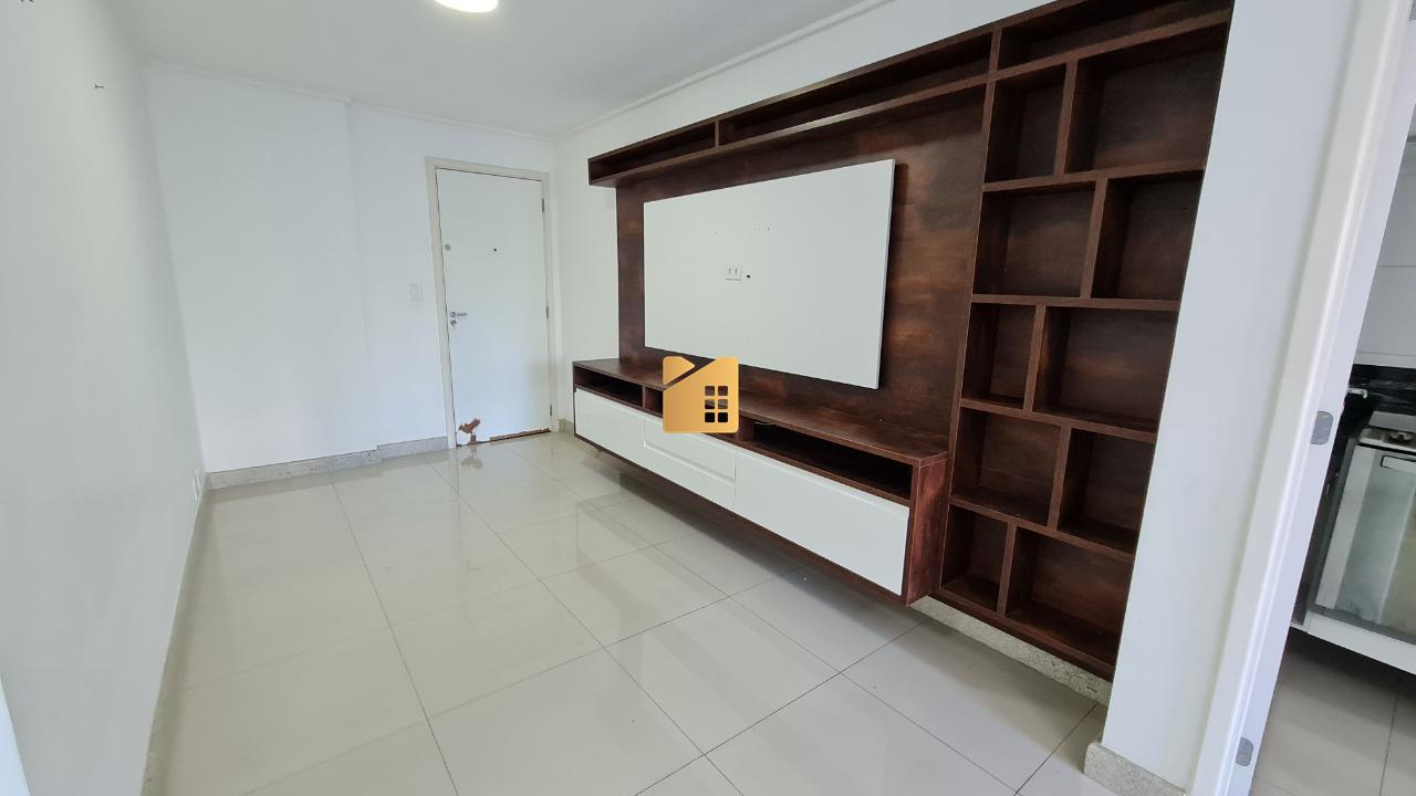 Apartamento à venda no Gilberto Machado: 