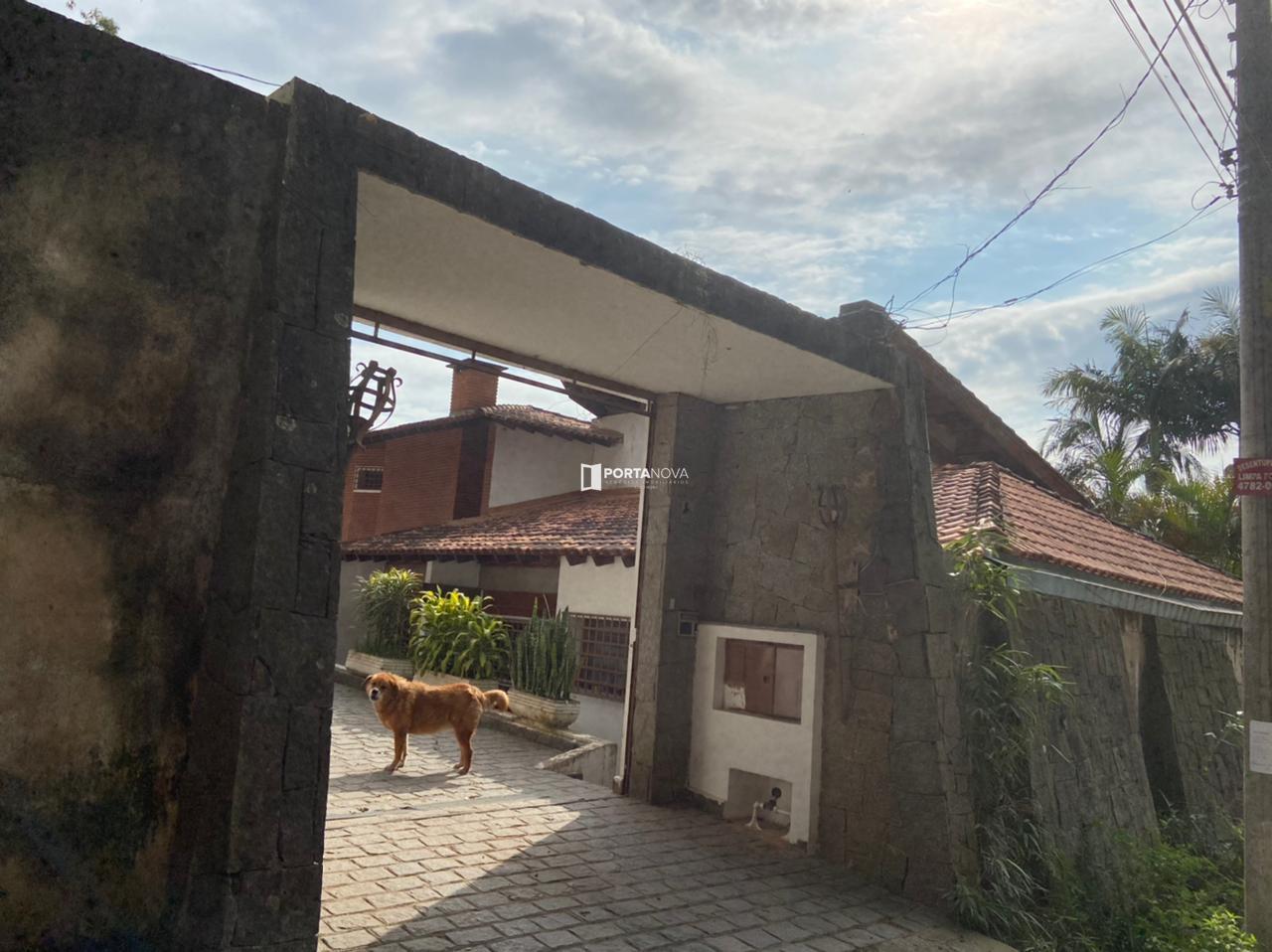 Casa à venda no Chácaras Bartira: 