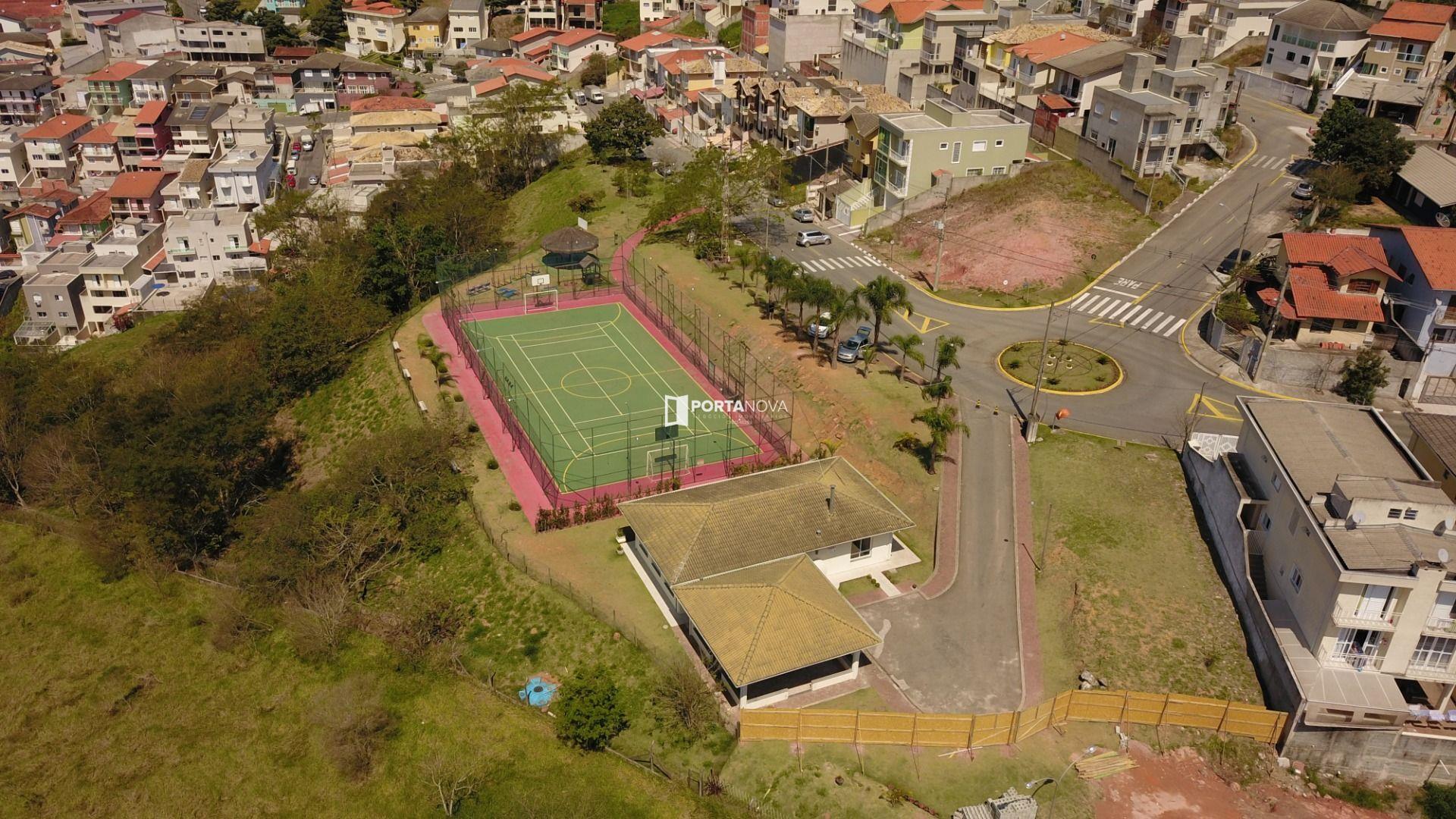 Terreno à venda no Jardim Caiapia: 