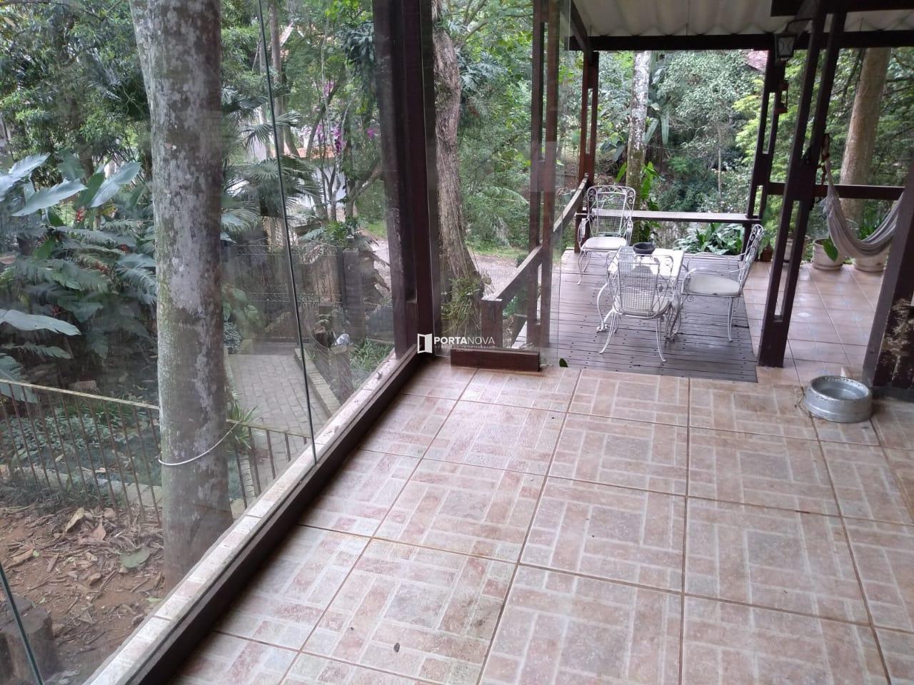 Casa à venda no Chácaras Bosque do Embu: 