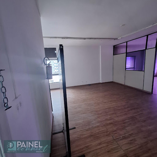 Conjunto / Sala à venda no Vila Matias: 