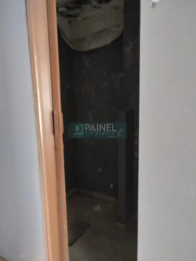 Loja / Salão para aluguel no Embaré: 