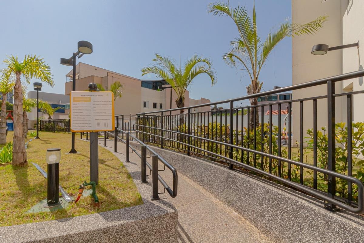 Acesso Piscina
